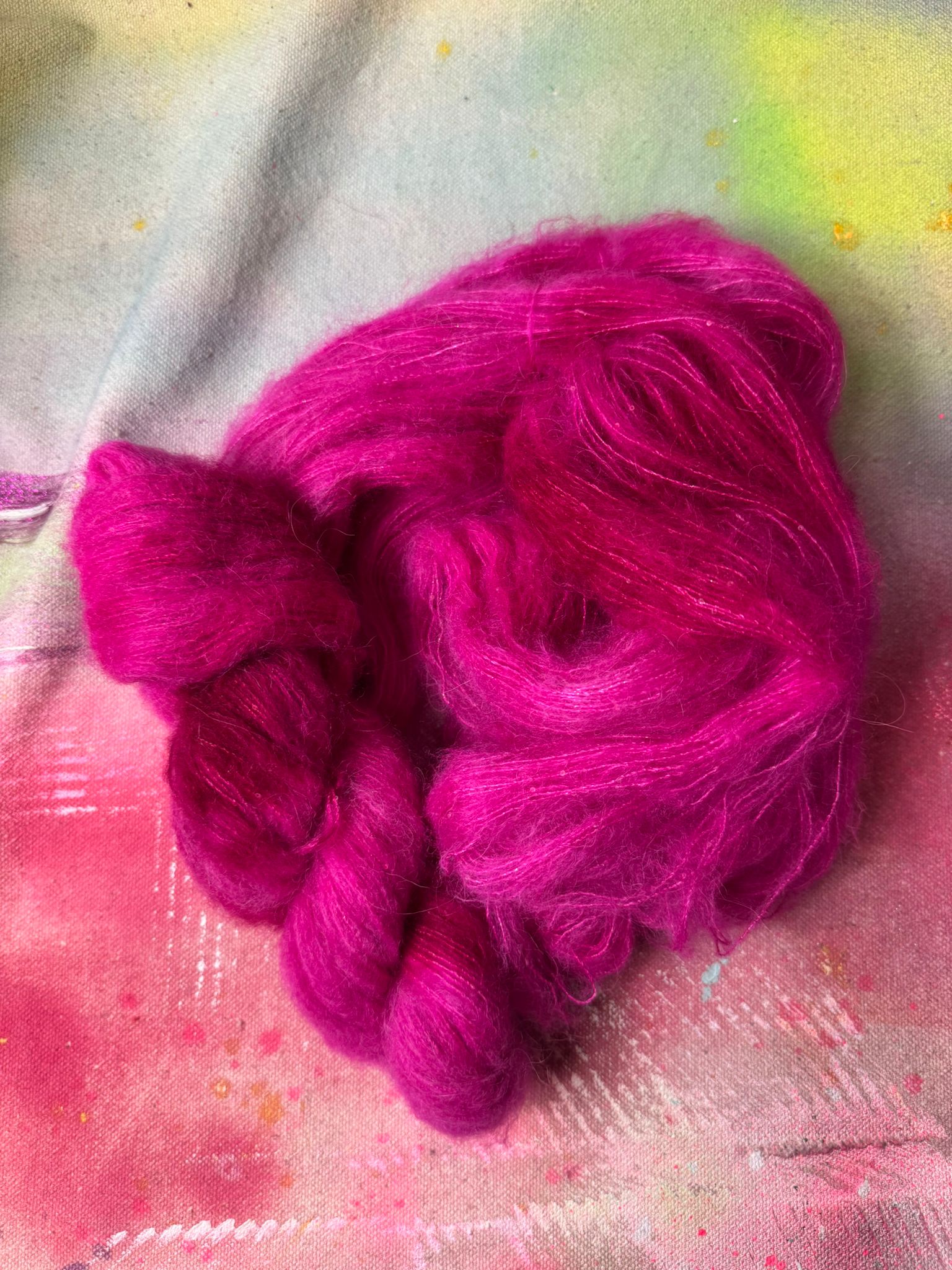 Magenta Suri Spark